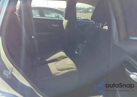 2015 Jeep Cherokee Latitude z USA, uszkodzony, nr VIN 1C4PJLCB2FW656250